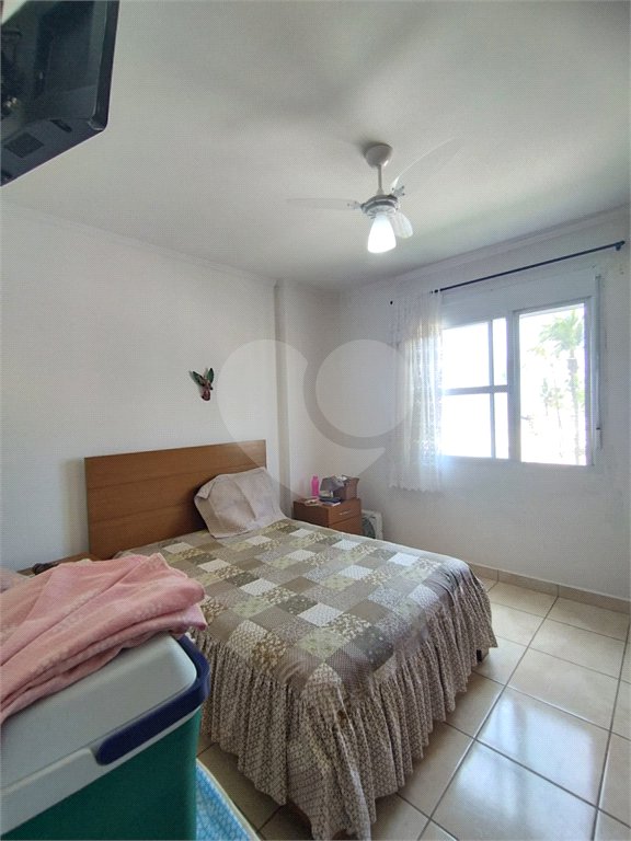 Apartamento à venda com 2 quartos, sendo 1 suíte, em Campo Aviação, Praia Grande, SP