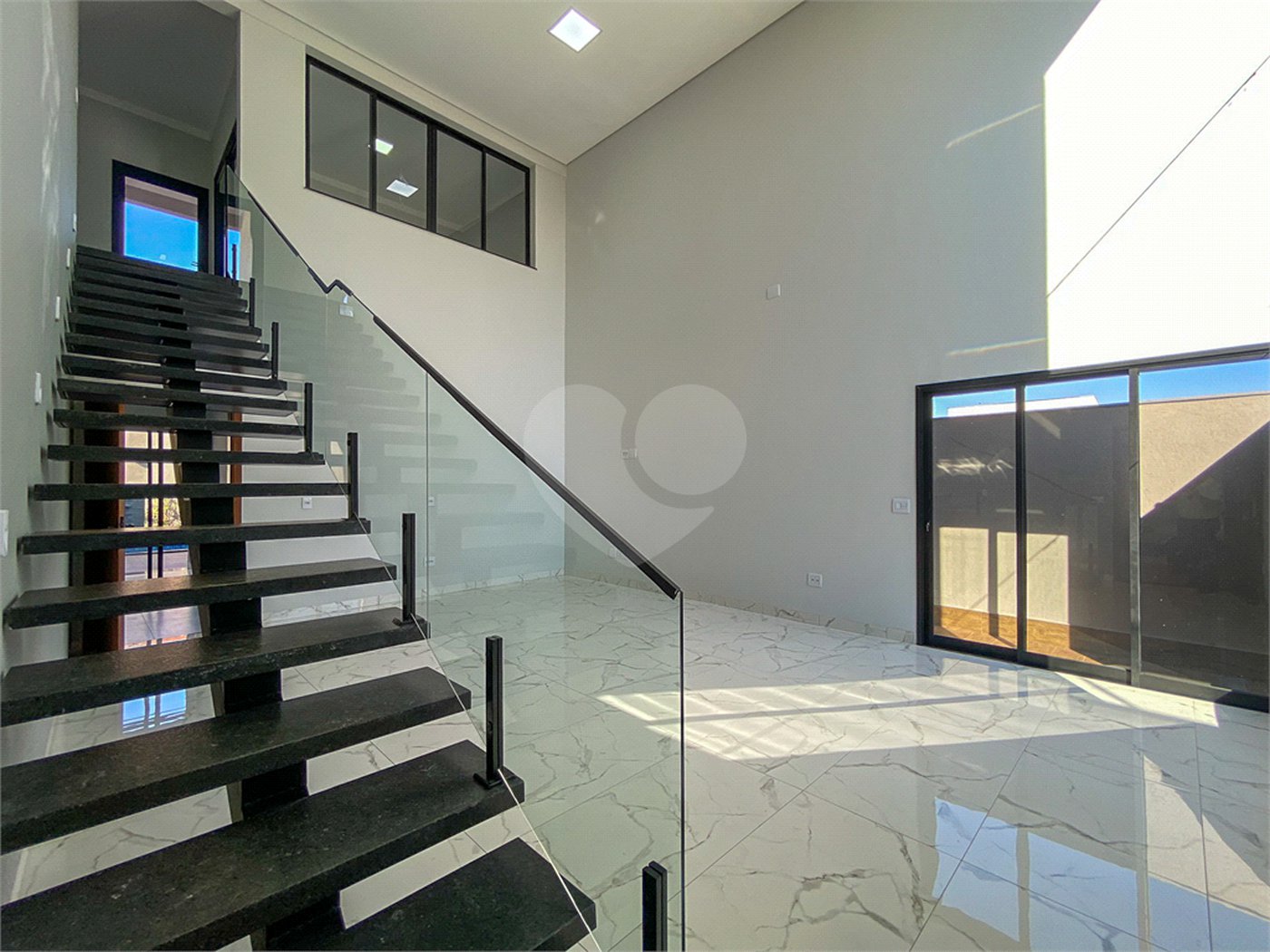 Casa à venda com 5 suítes no condomínio Nova Jerusalém - Jardinópolis, Jardinópolis - SP
