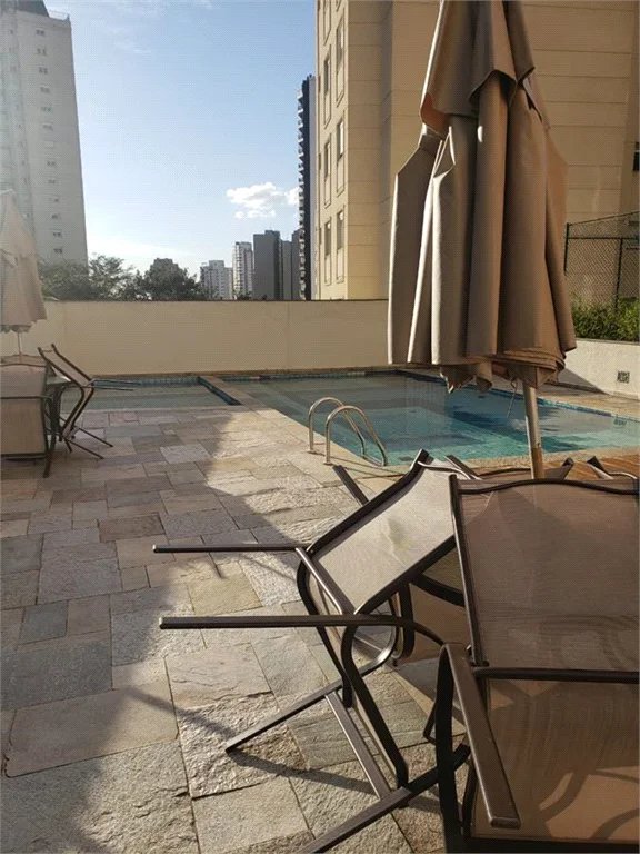 Apartamento à venda com 2 quartos, sendo 1 suíte,  em Vila Suzana, São Paulo, SP