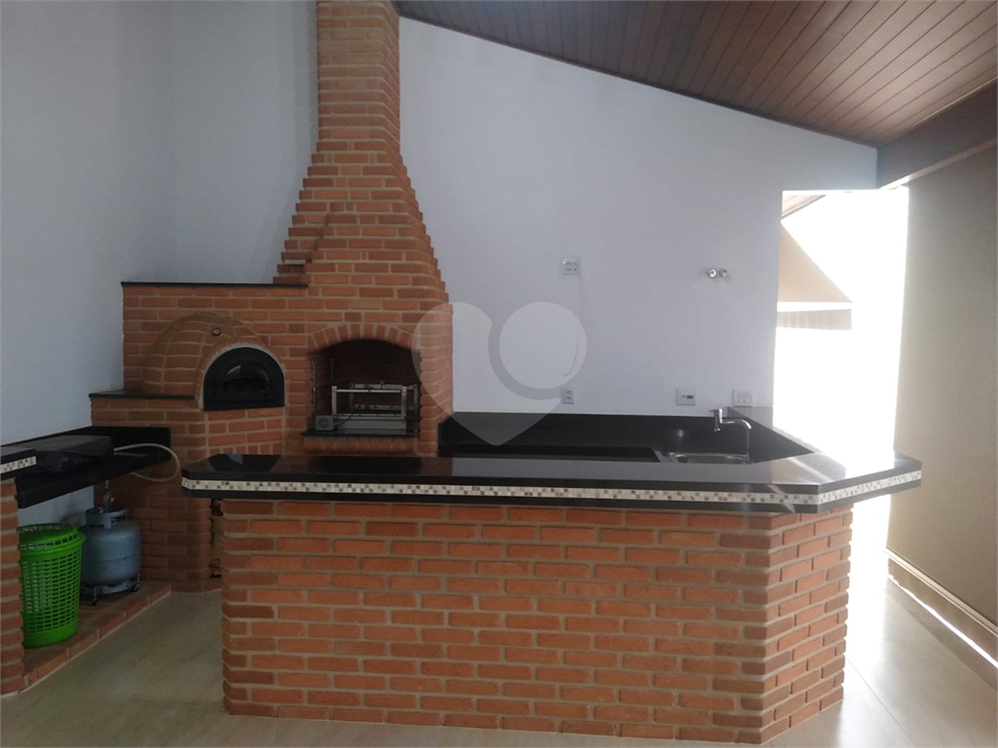 Casa à venda com 4 quartos, sendo 2 suítes,  no condomínio Damha Iii, São Carlos - SP