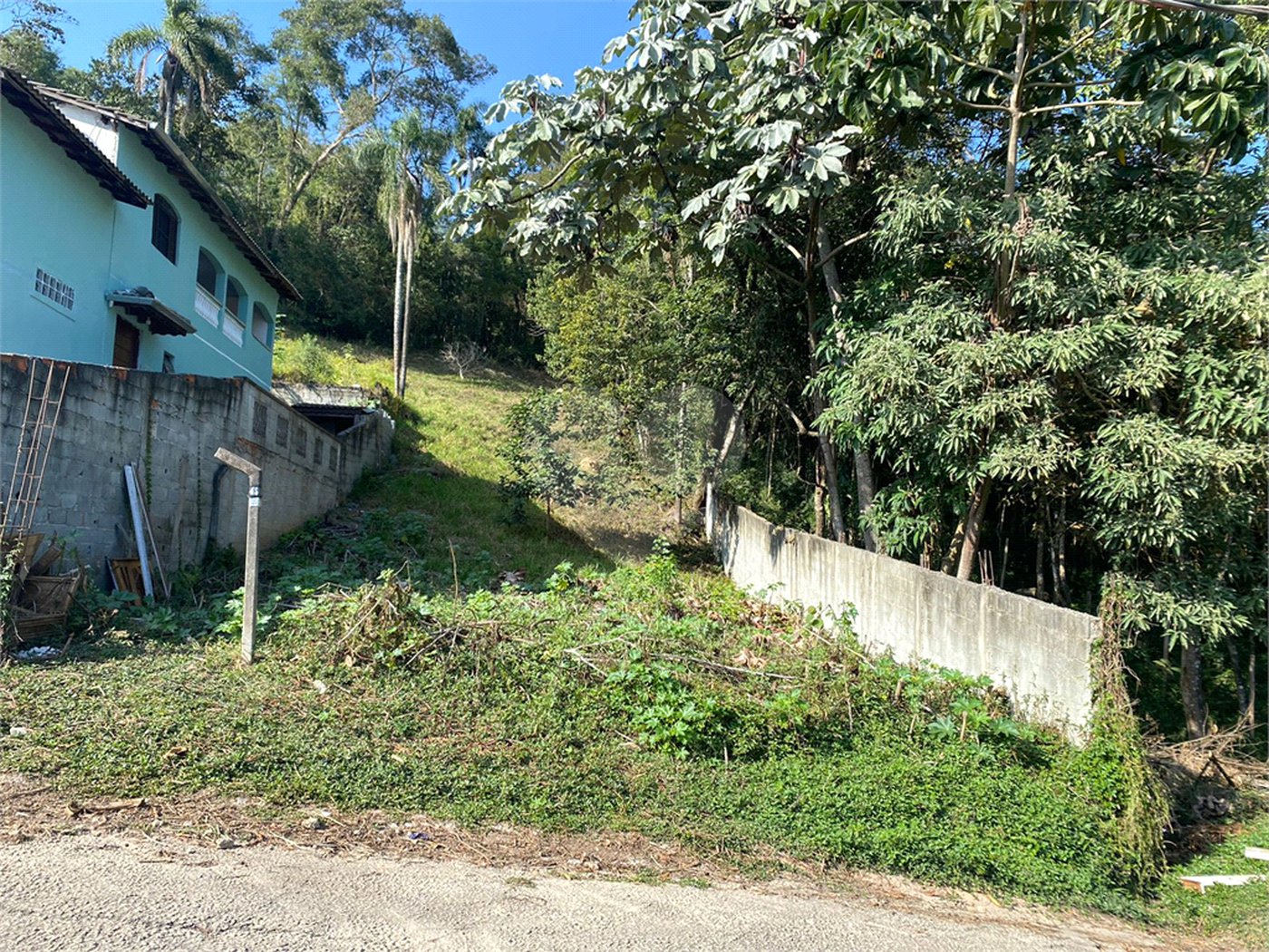 Terreno à venda em Barreiro, Mairiporã, SP