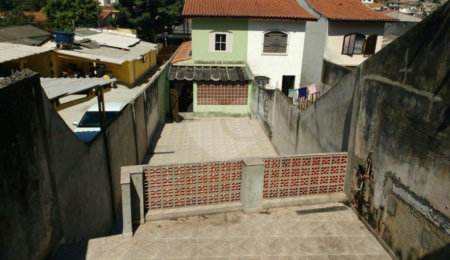 Sobrado à venda com 3 quartos, sendo 1 suíte,  em Vila Mazzei, São Paulo, SP