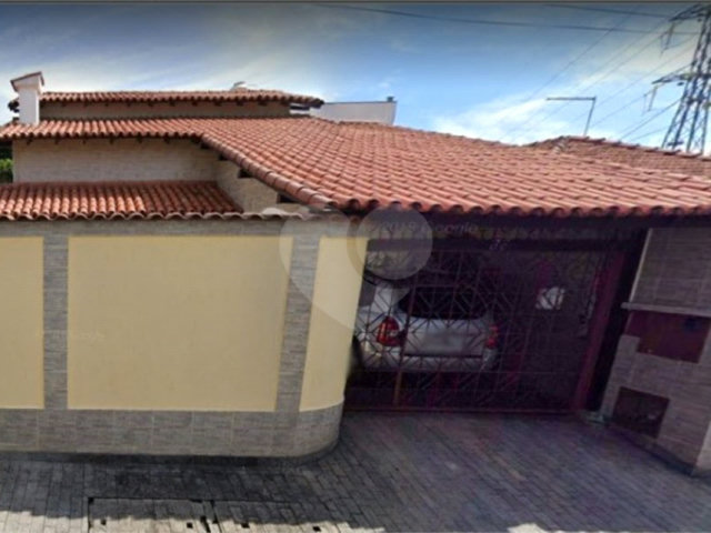 Casa Térrea à venda com 3 quartos, sendo 1 suíte,  em Jardim Guanca, São Paulo, SP