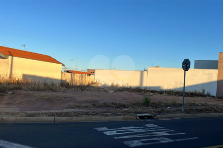 Terreno de esquina 342m² no Jardim das Palmeiras 2 – Ibaté/SP