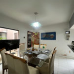 Casa à venda com 3 suítes em Jardim Shangri-lá, Itapetininga, SP
