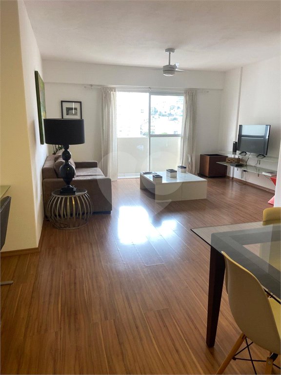 Apartamento à venda com 3 quartos, sendo 1 suíte,  em Santana, São Paulo, SP