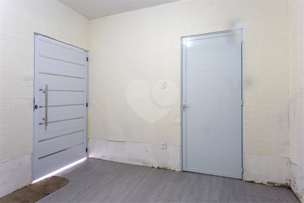 Sobrado à venda ou para alugar com 3 quartos em Jardim das Acácias, São Paulo, SP