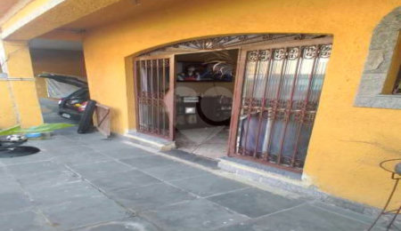Casa à venda com 3 quartos, sendo 1 suíte,  em Campo Grande, Rio de Janeiro, RJ