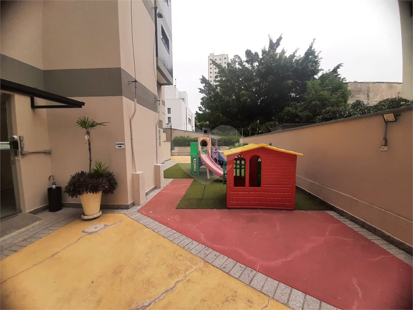 Apartamento à venda com 3 quartos, sendo 1 suíte, em Jardim São Paulo(zona Norte), São Paulo, SP