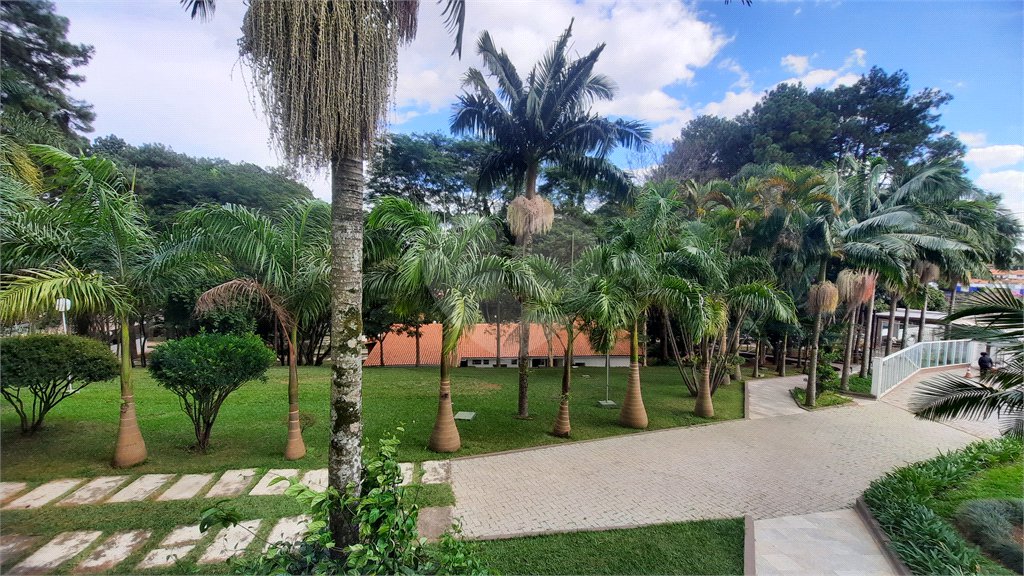 Apartamento à venda com 4 quartos, sendo 3 suítes,  em Interlagos, São Paulo, SP