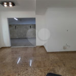 Casa à venda com 3 quartos, sendo 1 suíte, no condomínio Residencial Jardins, São Bernardo do Campo - SP