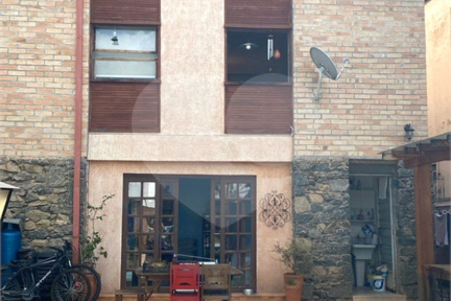 Casa à venda com 4 quartos, sendo 1 suíte, em Tremembé, São Paulo, SP