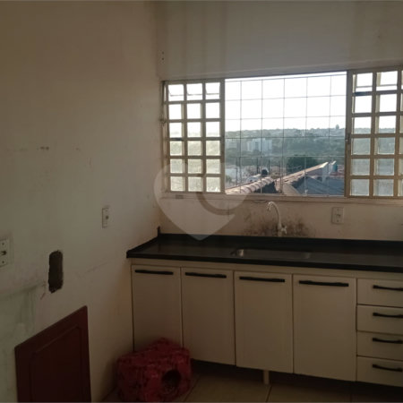 Casa à venda com 4 quartos em Jardim Nova Era, Itapetininga, SP