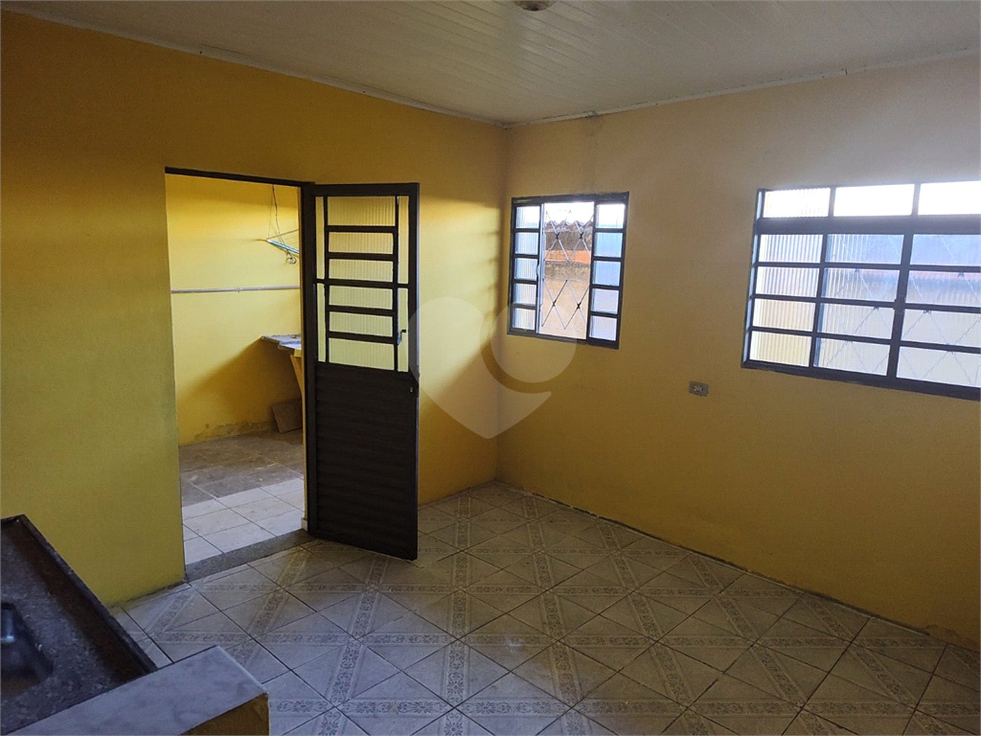 Casa à venda com 2 quartos em Jardim Margarida, Mogi das Cruzes, SP
