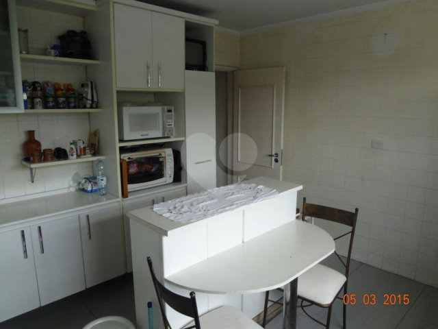 Sobrado à venda com 4 quartos, sendo 1 suíte,  em Imirim, São Paulo, SP