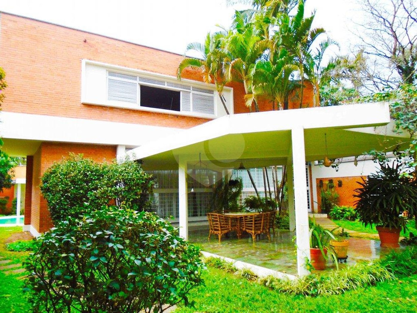 Sobrado à venda com 4 quartos, sendo 2 suítes, em Granja Julieta, São Paulo, SP