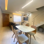 Sobrado à venda com 3 quartos, sendo 1 suíte, em Vila Nivi, São Paulo, SP