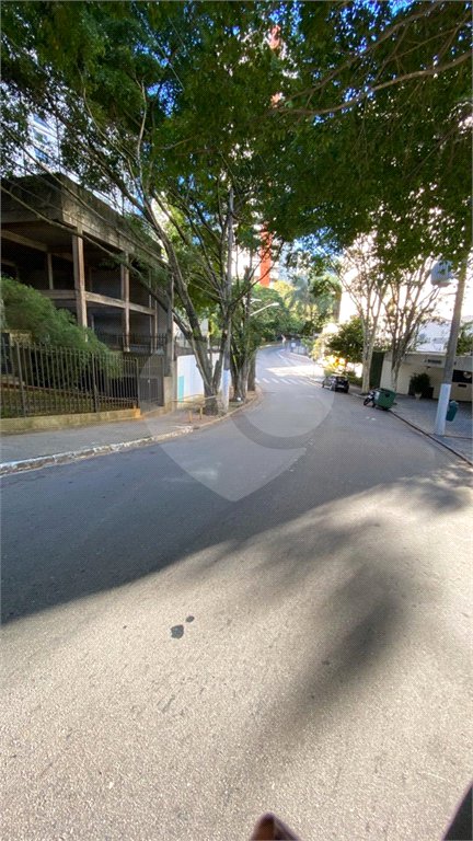 Apartamento à venda com 3 suítes em Vila Andrade, São Paulo, SP