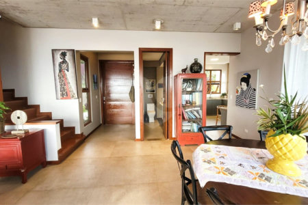 Casa à venda com 5 quartos, sendo 4 suítes,  em Albatroz, Armação dos Búzios, RJ