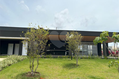 Casa à venda com 2 quartos no condomínio Villa Magari, Sorocaba - SP