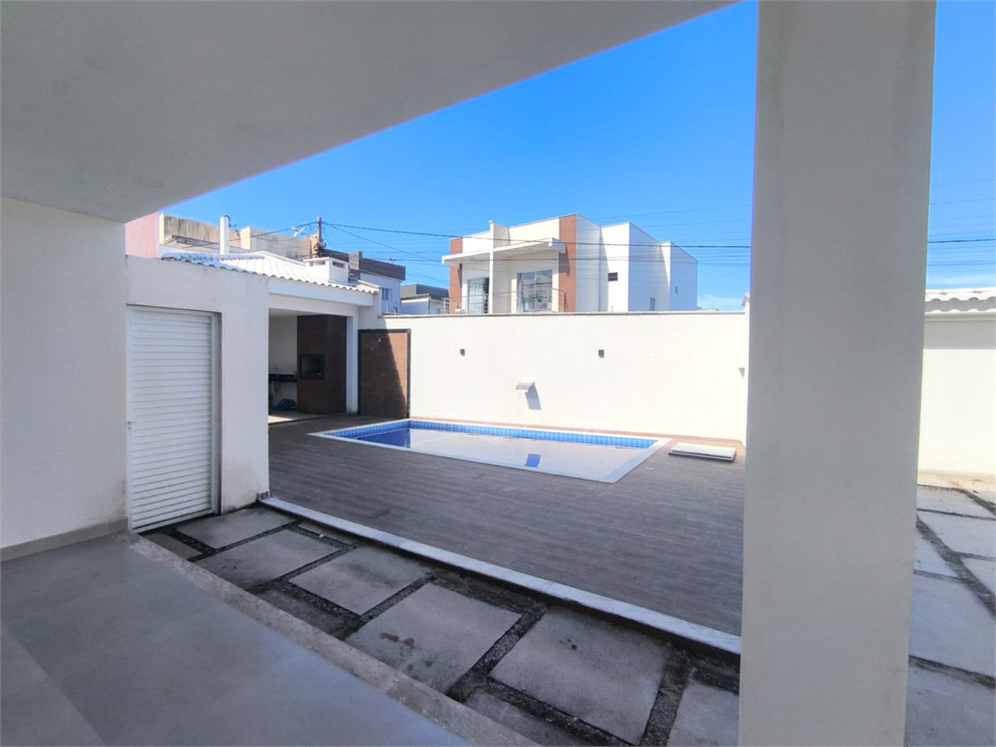 Duplex à venda com 3 quartos, sendo 1 suíte, em Taperapuan, Porto Seguro, BA