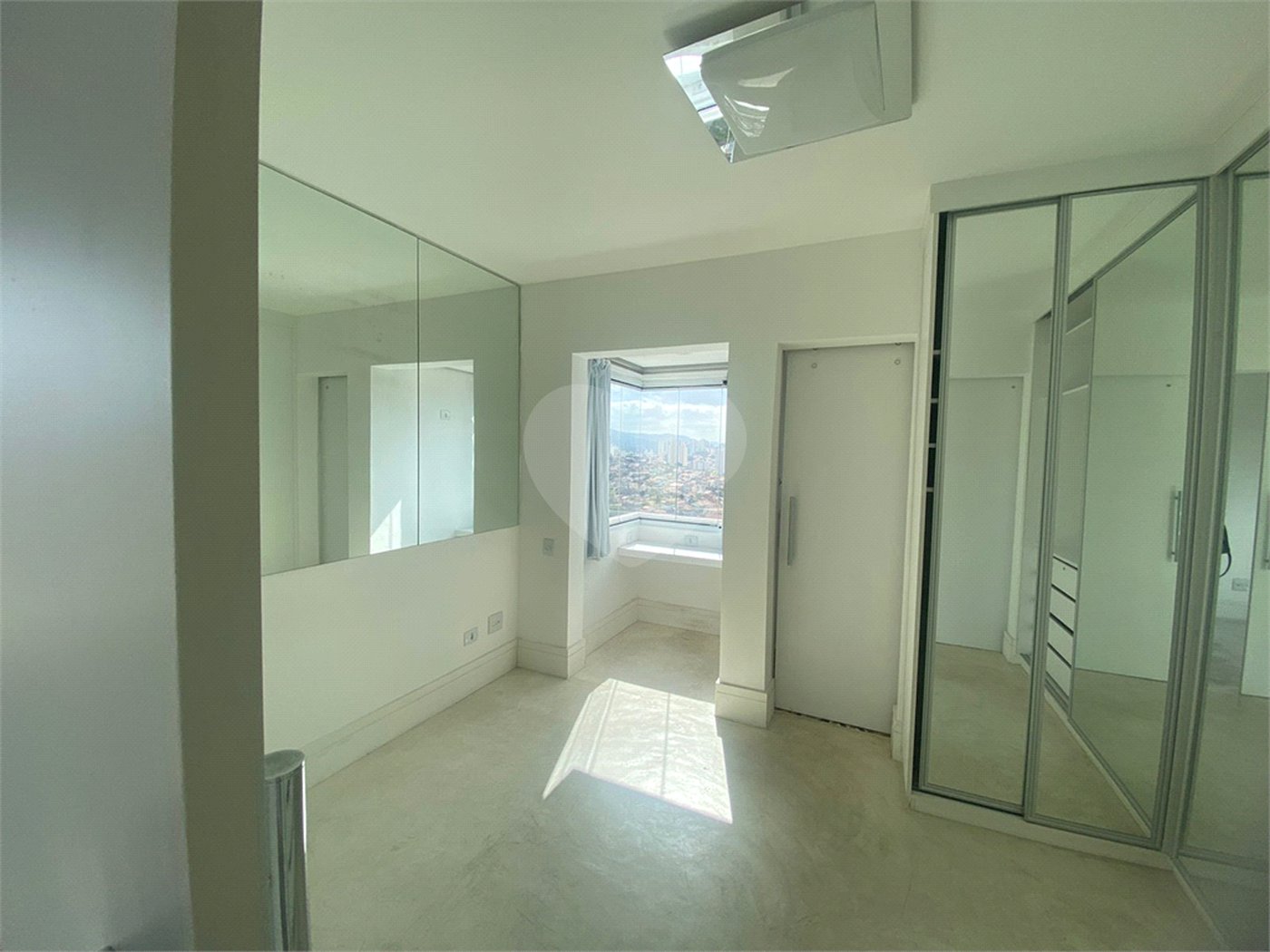 Apartamento à venda com 1 suíte em Santa Teresinha, São Paulo, SP