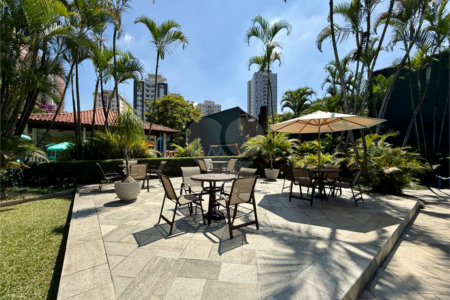 Apartamento à venda com 4 suítes em Jardim Marajoara, São Paulo, SP