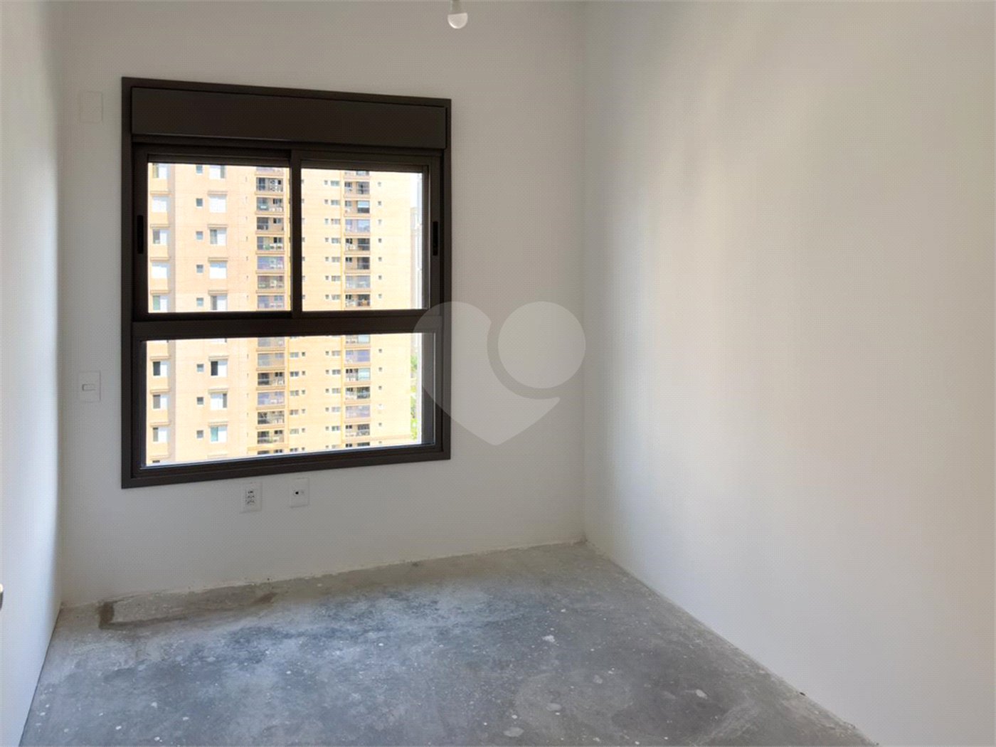 Apartamento à venda com 2 suítes em Santo Amaro, São Paulo, SP