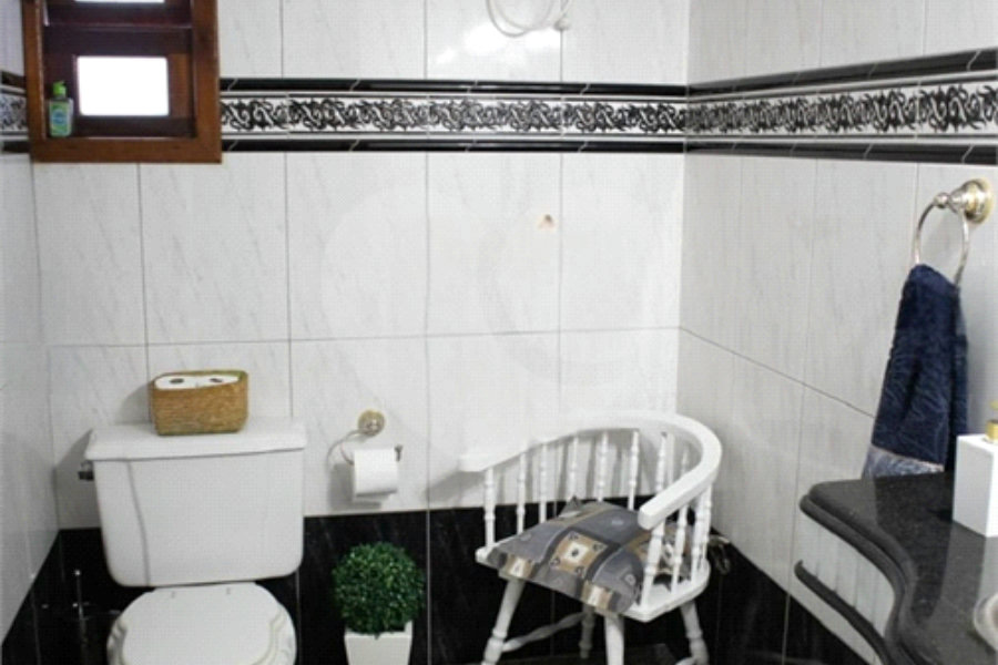 Casa à venda com 3 quartos, sendo 1 suíte, em Tucuruvi, São Paulo, SP