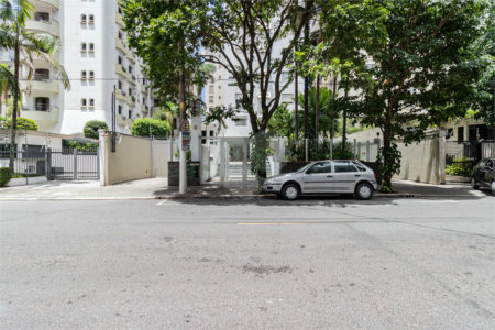 Apartamento à venda com 3 quartos, sendo 1 suíte, em Jardim Paulista, São Paulo, SP