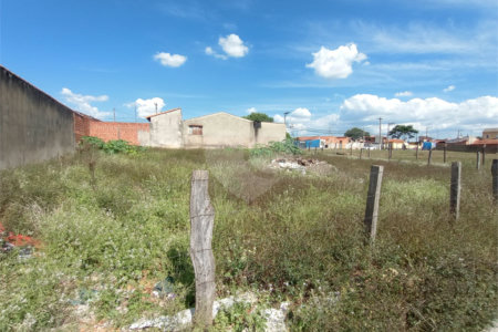 Terreno à venda em Vila Arruda, Itapetininga, SP