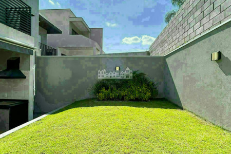 Casa à venda com 3 suítes em Jardim Paulista, Atibaia, SP