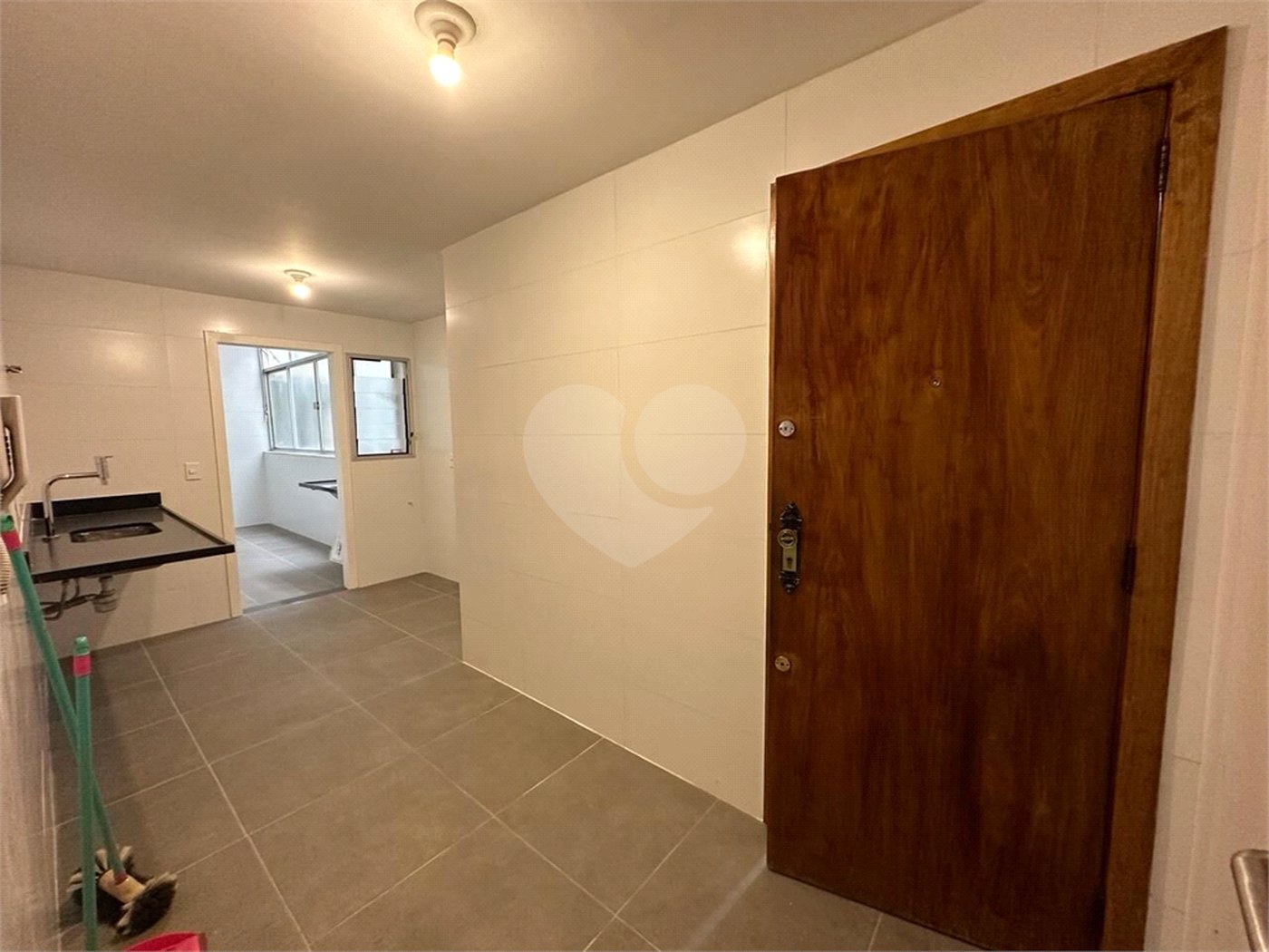 Apartamento à venda com 3 quartos, sendo 1 suíte,  em Tijuca, Rio de Janeiro, RJ
