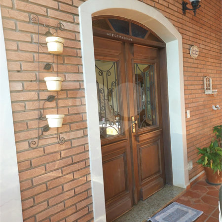 Casa Térrea à venda com 4 quartos, sendo 2 suítes,  em Vila Esperia ou Giglio, Atibaia, SP