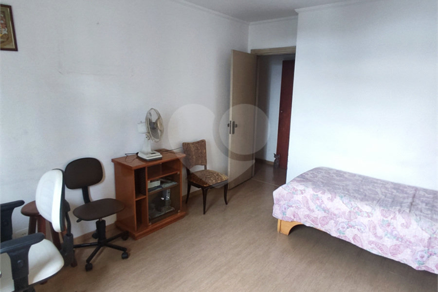 Apartamento à venda com 4 quartos, sendo 1 suíte,  em Santana, São Paulo, SP