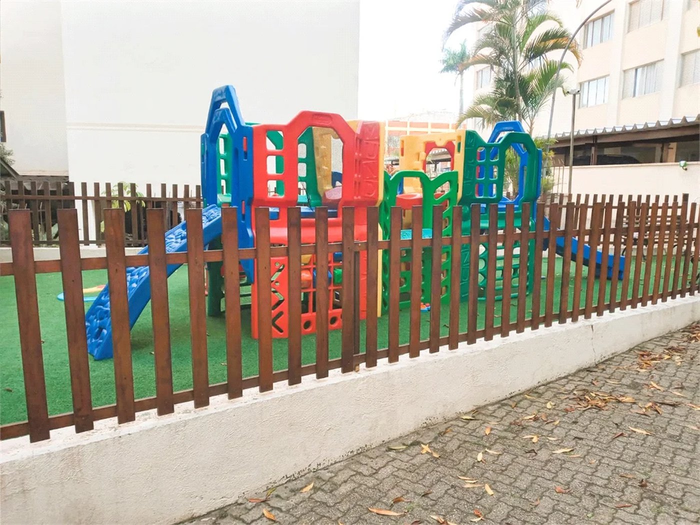 Apartamento à venda com 3 quartos, sendo 1 suíte,  em Vila São Francisco, São Paulo, SP