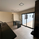 Casa à venda com 3 quartos, sendo 1 suíte, no condomínio Residencial Villagio Wanel, Sorocaba - SP