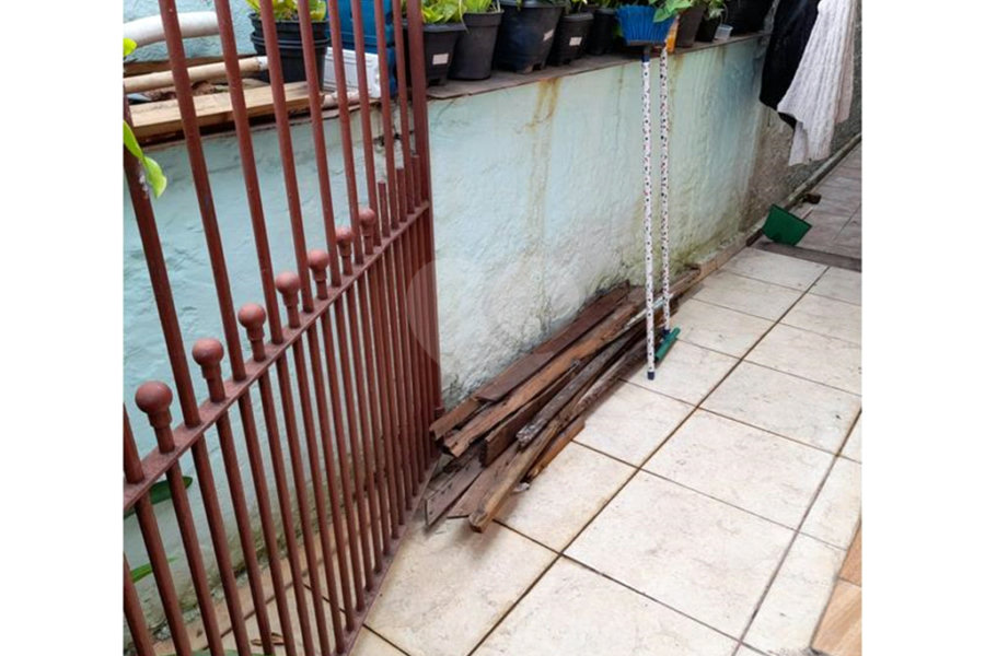 Casa à venda com 2 quartos no condomínio Benvinda Catarina de Jesus, São Paulo - SP