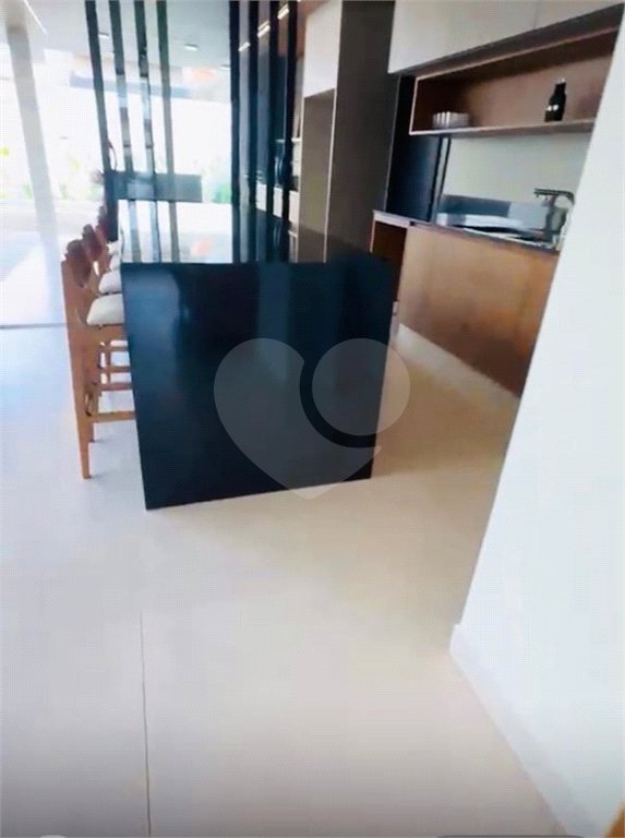 Sobrado à venda com 3 suítes em Portal dos Pássaros I, Boituva, SP