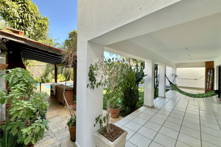 Casa à venda com 5 quartos, sendo 4 suítes,  no condomínio Parque dos Príncipes, São Paulo - SP