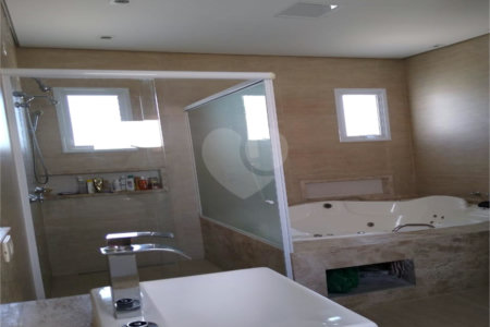 Casa à venda com 3 quartos, sendo 1 suíte, no condomínio Jd Portal de Itaici, Indaiatuba - SP