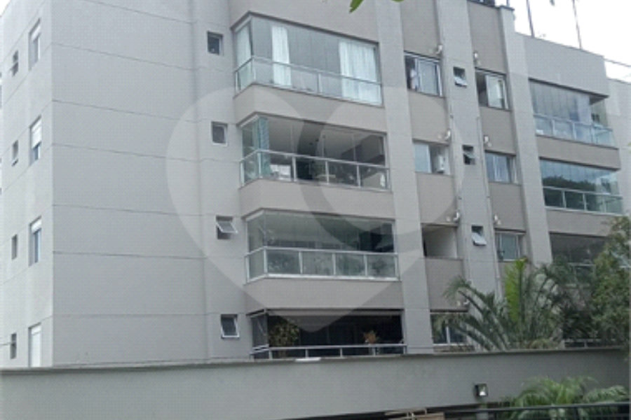 Apartamento à venda com 4 quartos, sendo 3 suítes,  em Tremembé, São Paulo, SP