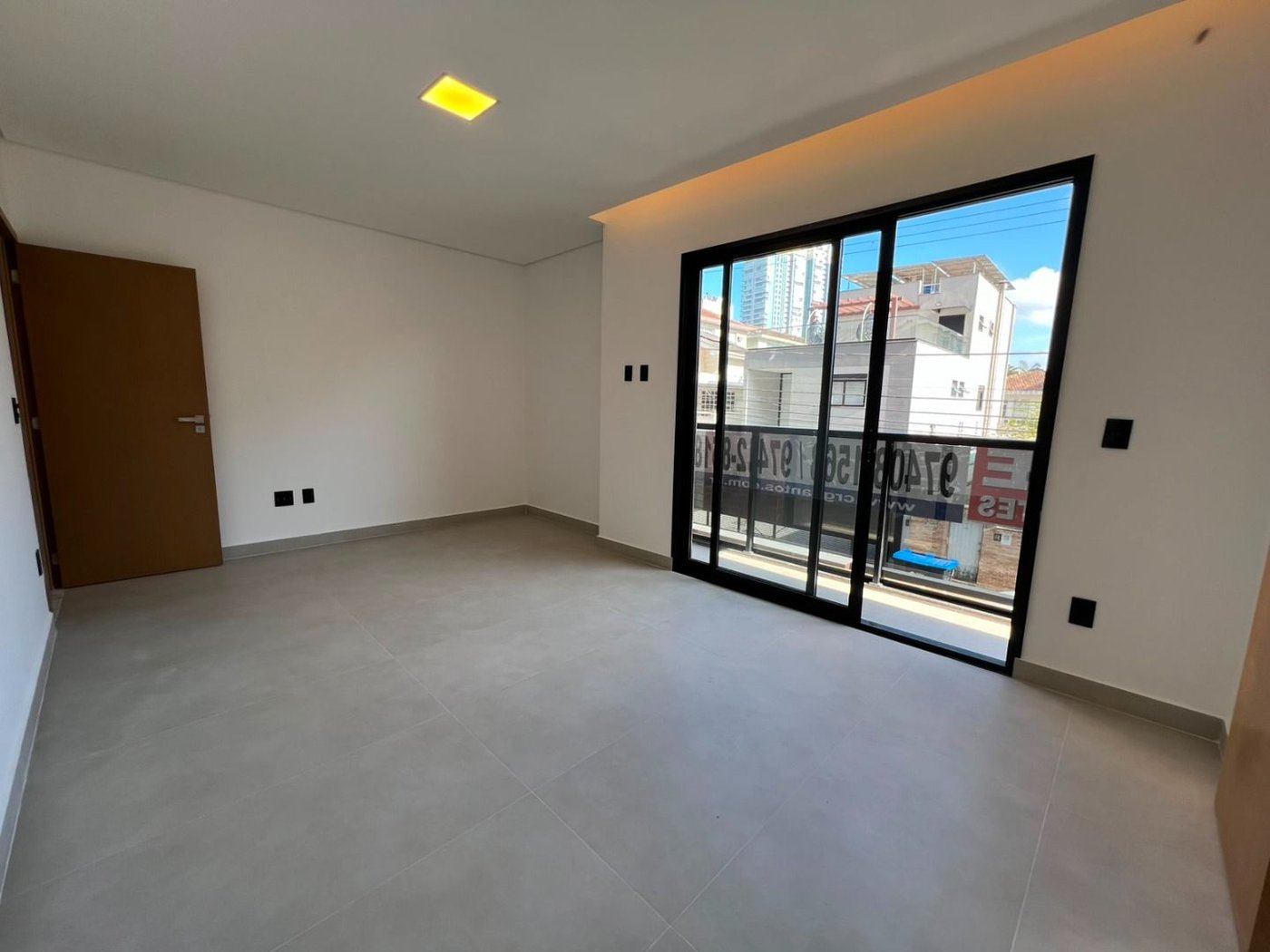 Sobrado com 4 dormitórios à venda, 234 m² por R$ 2.500.000,00 - Ponta da Praia - Santos/SP