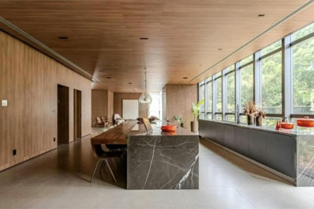 Apartamento à venda com 4 suítes em Vila Cordeiro, São Paulo, SP