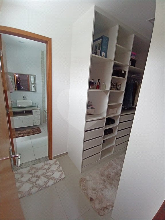 Casa à venda com 4 quartos, sendo 3 suítes, em Campo Grande, Rio de Janeiro, RJ