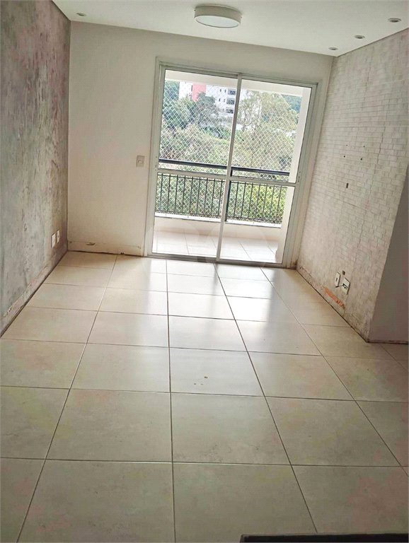 Apartamento à venda com 3 quartos, sendo 1 suíte,  em Vila Suzana, São Paulo, SP