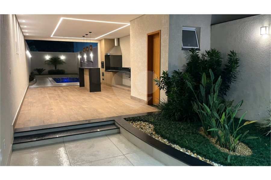 Sobrado à venda com 3 suítes em Tremembé, São Paulo, SP