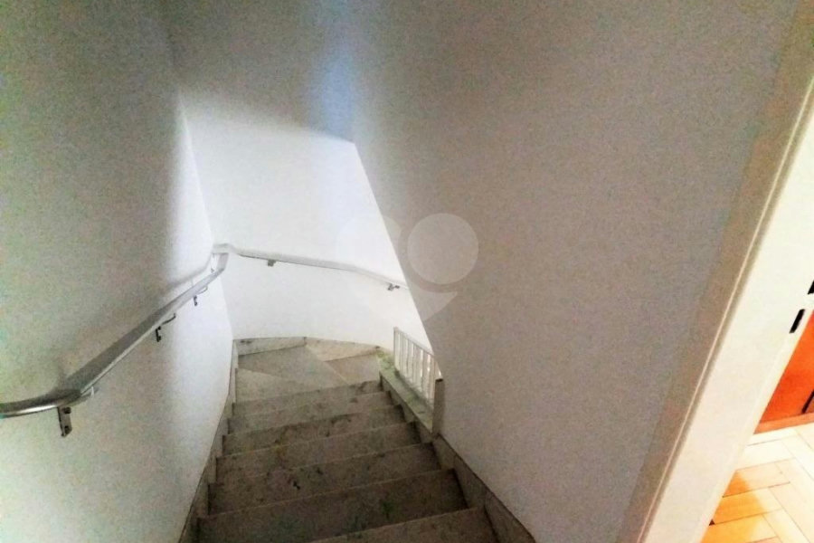 Sobrado à venda com 3 quartos, sendo 1 suíte, em Tremembé, São Paulo, SP