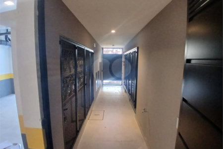 Casa à venda com 1 quarto no condomínio Sintra, São Paulo - SP