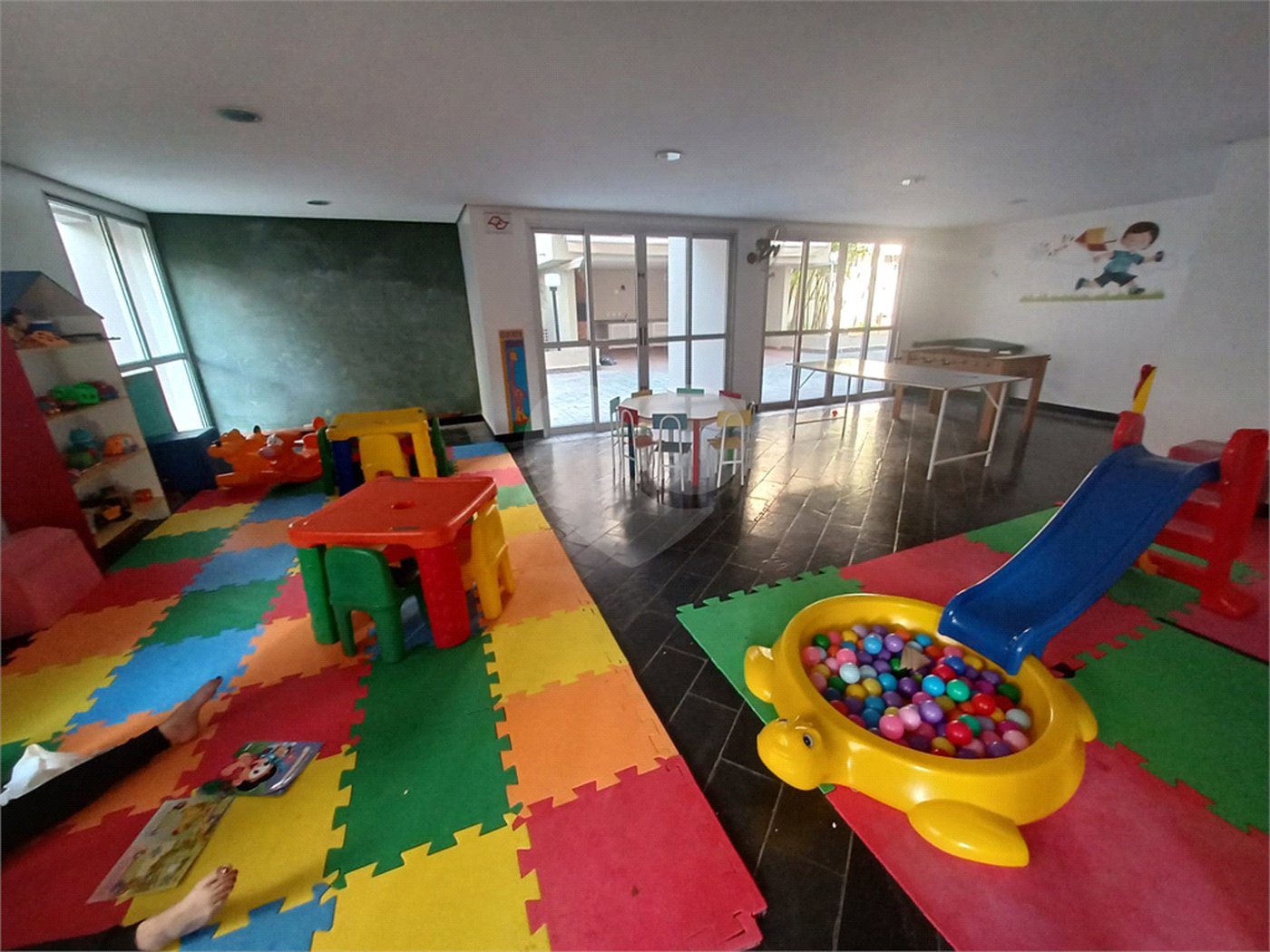Apartamento à venda com 3 quartos, sendo 1 suíte, em Jardim das Acácias, São Paulo, SP